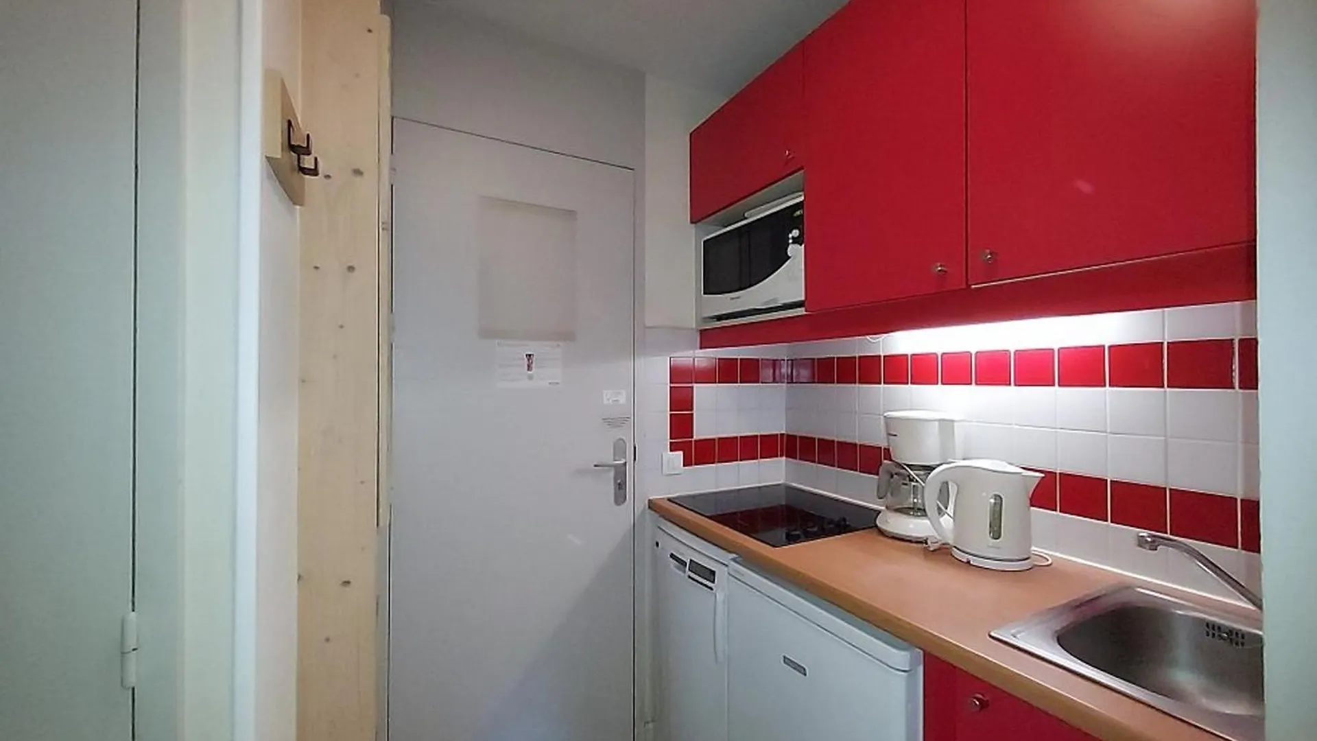 Appartement Cosy A La Plagne Avec Balcon Ensoleille Et Parking Couvert - Fr-1-351-250 0*, La Plagne-Tarentaise