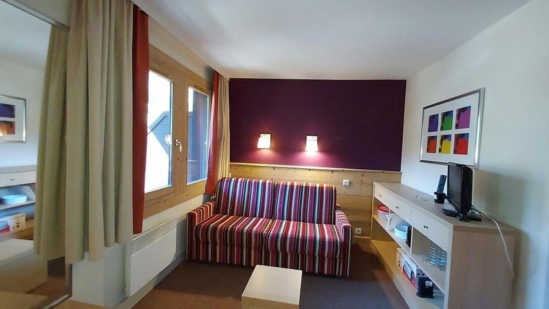 Appartement Cosy A La Plagne Avec Balcon Ensoleille Et Parking Couvert - Fr-1-351-250